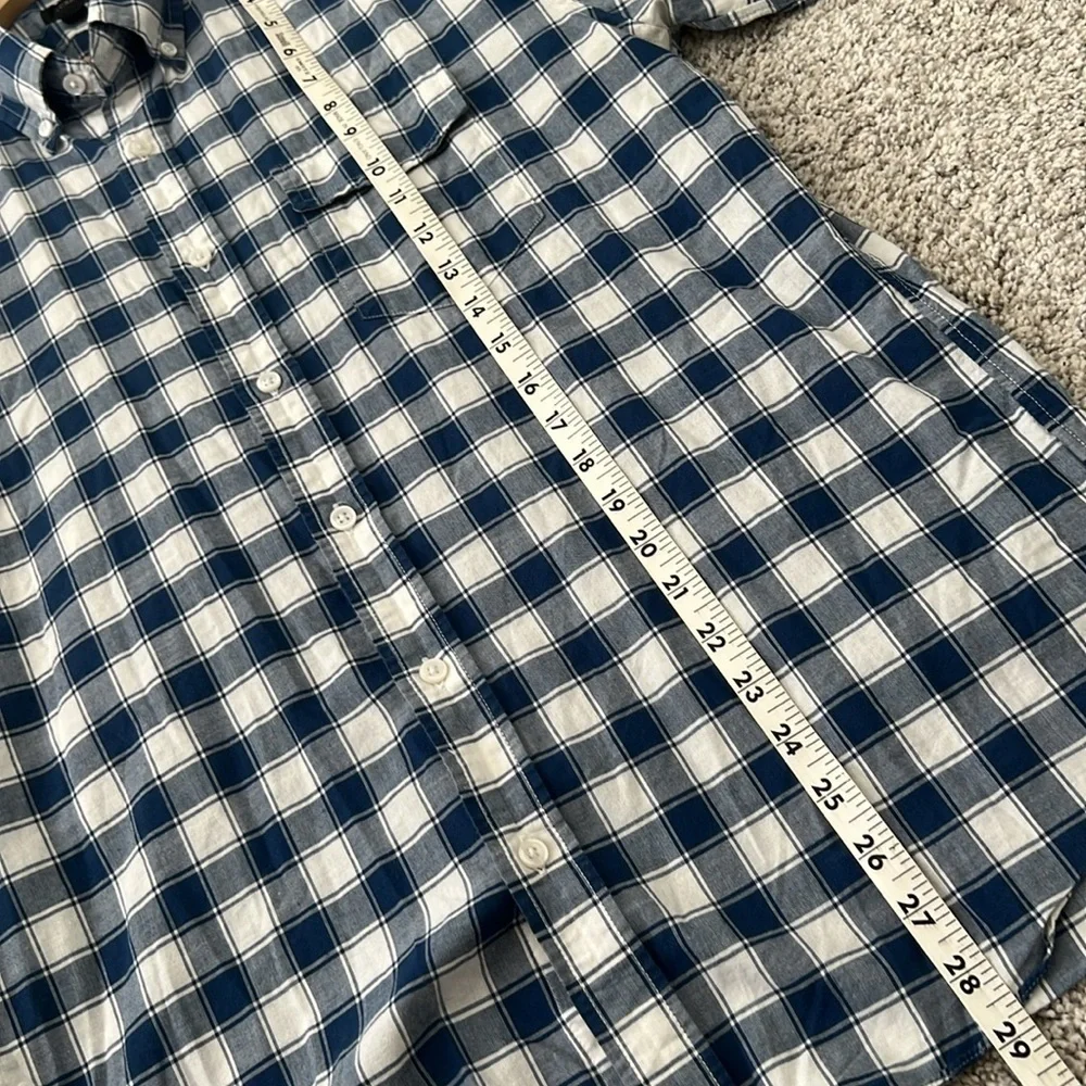 J. Crew Men’s Slim Fit Button Down Shirt - Size Large